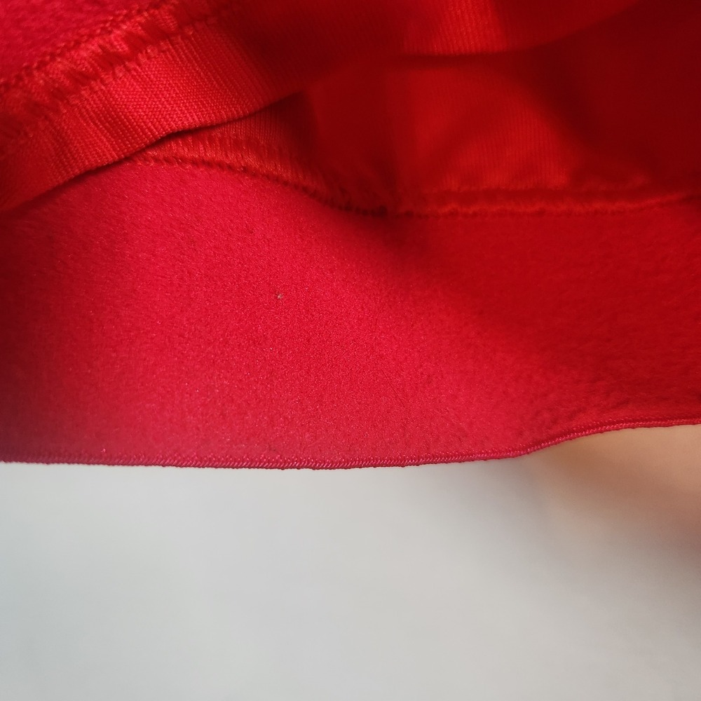 Victoria's Secret PINK Red Strappy Cross Back Sports‎ Bra V-Neck Logo Band - Picture 3 of 4
